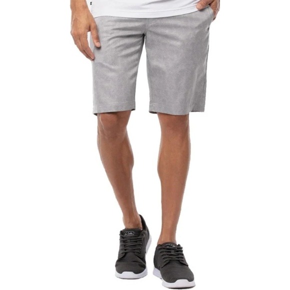 Travis Mathew Mens Shorts Size 30 Gray Casual Walking Golf Everyday NWOT - Picture 1 of 8